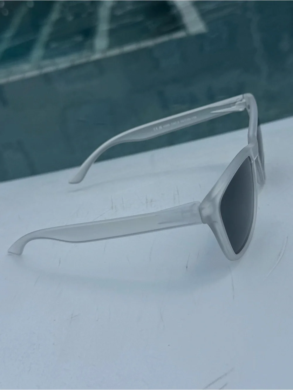 Men's Frosted Light Gray Sunglasses with Dark Lenses